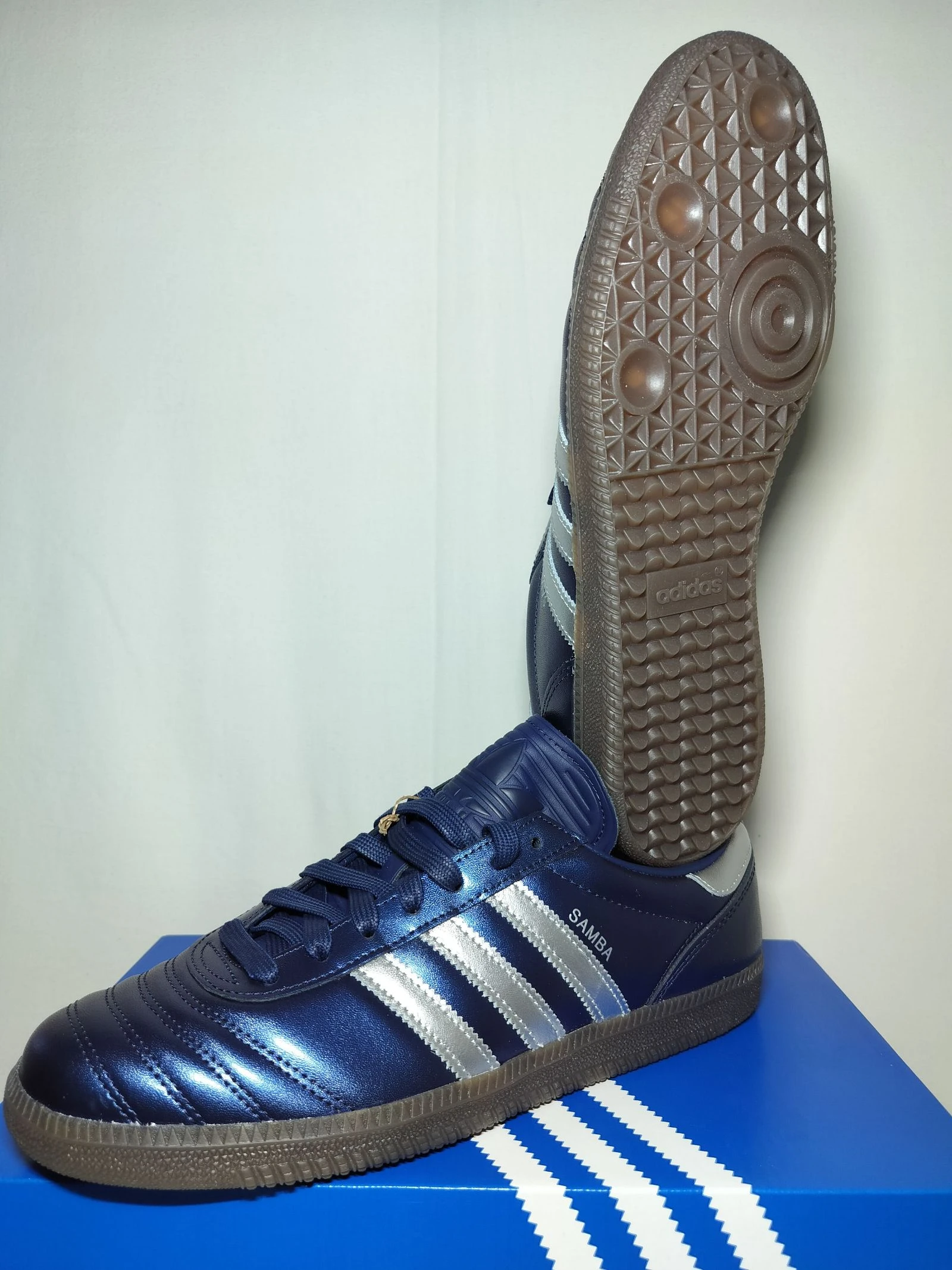 Adidas Samba New 43 Sneakers Original Unisex Femmes Hommes Tenue Tendance Vintage Premium Rétro Y2K – photo 7
